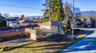 Photo 6: 1145 SUTHERLAND Avenue in North Vancouver: Boulevard House for sale : MLS®# R2421917