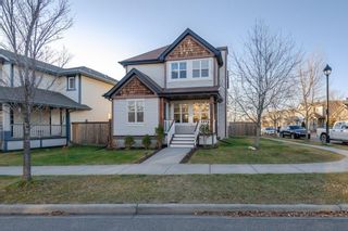 Photo 2: 5565 STEVENS Crescent in Edmonton: Zone 14 House for sale : MLS®# E4269498