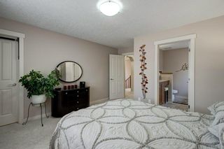 Photo 18: 57 Elgin Meadows Manor SE in Calgary: McKenzie Towne Detached for sale : MLS®# A2051686