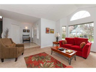 Photo 3: 6156 PARKSIDE Court in Surrey: Panorama Ridge House for sale in "BOUNDARY PARK" : MLS®# F1434271