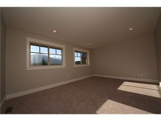 Photo 17: 40880 THE CRESCENT in Squamish: Garibaldi Highlands House for sale in "UNIVERSITY HEIGHTS" : MLS®# V978281
