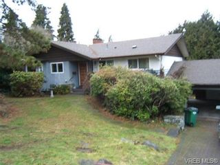 Photo 1: 3943 Shorncliffe Rd in VICTORIA: SE Cedar Hill House for sale (Saanich East)  : MLS®# 719514