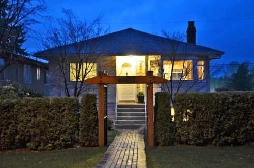 Main Photo: 1961 Mahon Avenue in North Vancouver: Central Lonsdale Home for sale ()  : MLS®# V1000604