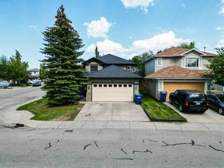 Photo 2: 75 Thorndale Close SE: Airdrie Detached for sale : MLS®# A2047734