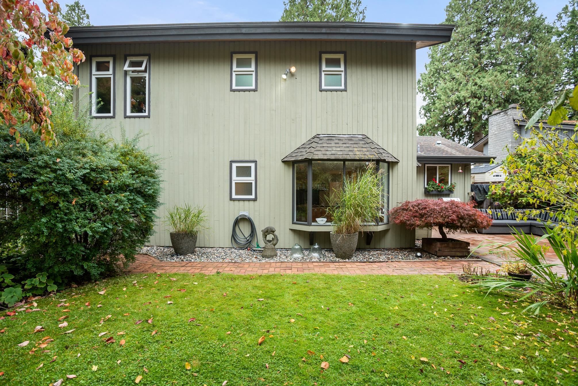 Photo 29: Photos: 5067 ERIN Way in Delta: Pebble Hill House for sale in "PEBBLE HILL" (Tsawwassen)  : MLS®# R2625841