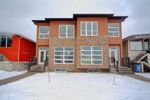 Main Photo: 514 34 Avenue NE in Calgary: Winston Heights/Mountview Full Duplex for sale : MLS®# A2118978