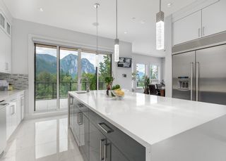 Photo 9: 2237 WINDSAIL Place in Squamish: Plateau House for sale in "Crumpit Woods" : MLS®# R2621159