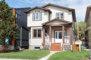 Main Photo: 9832 86 Avenue in Edmonton: Zone 15 House for sale : MLS®# E4340496