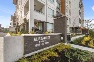 Photo 4: A617 20834 80 Avenue in Langley: Willoughby Heights Condo for sale in "ALEXANDER SQUARE" : MLS®# R2833621