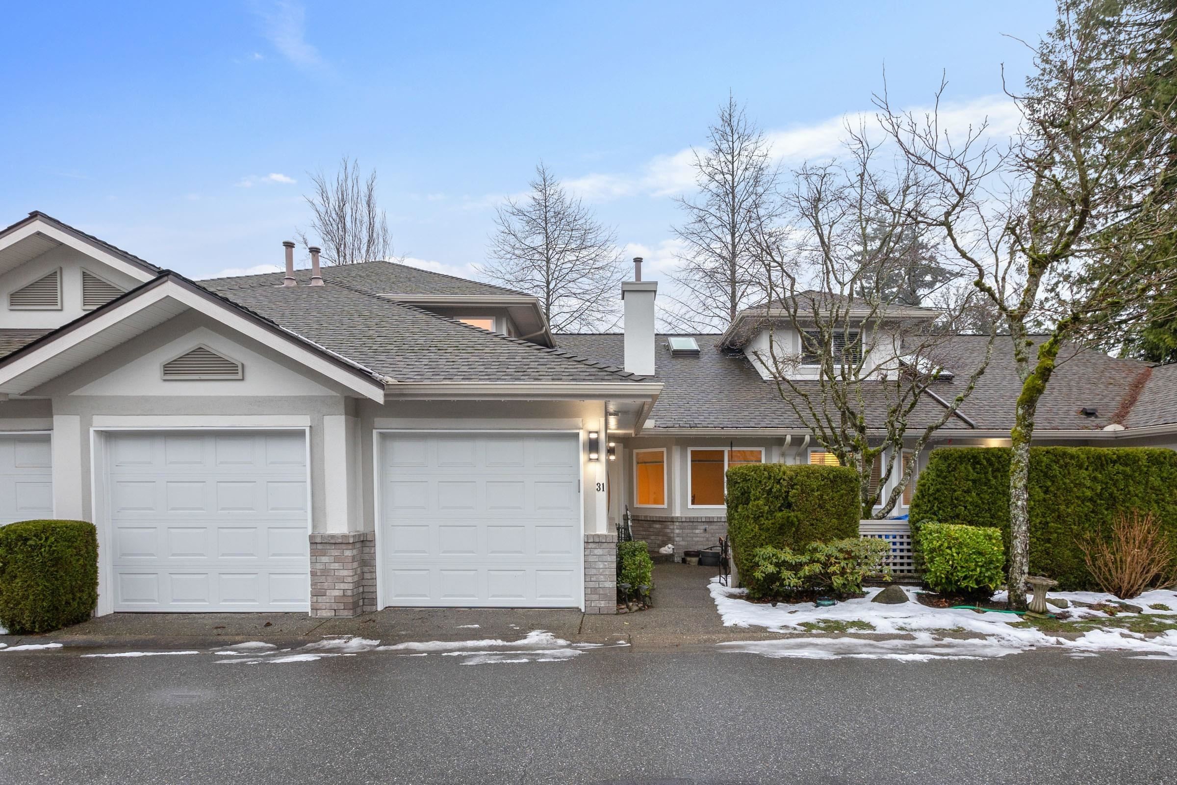 Main Photo: 31 15099 28 Avenue in Surrey: Elgin Chantrell Townhouse for sale in "The Gardens at Semiahmoo" (South Surrey White Rock)  : MLS®# R2844287