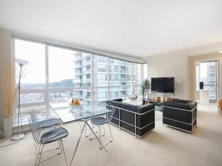 Photo 1: 3006 2978 GLEN Drive in Coquitlam: North Coquitlam Condo for sale in "GRAND CENTRAL ONE" : MLS®# R2139027