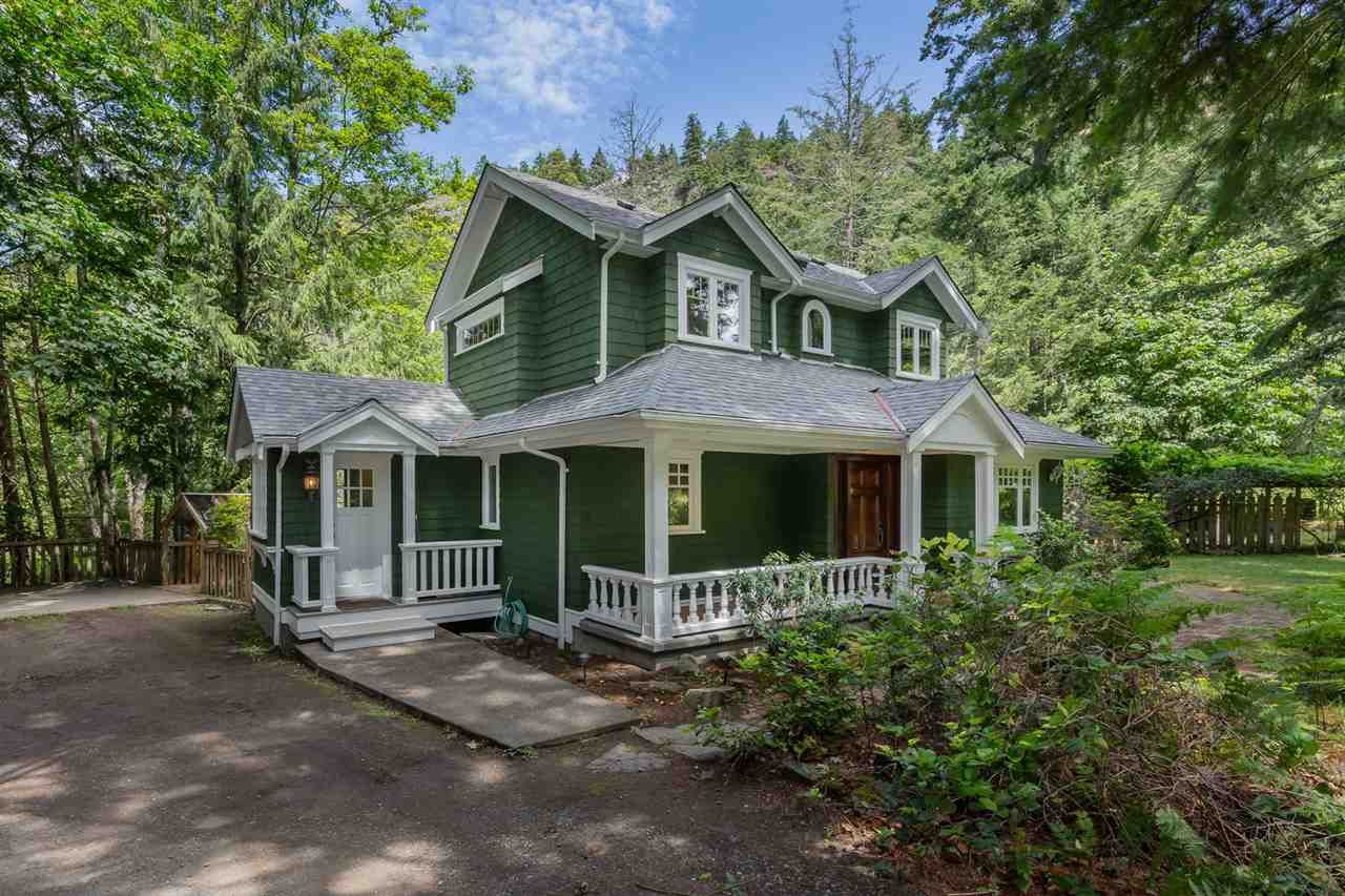 Main Photo: 365 WOOD DALE DRIVE in : Mayne Island House for sale : MLS®# R2470975