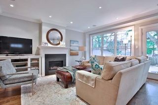Photo 1: 367 Old Orchard Grove in Toronto: Bedford Park-Nortown House (2-Storey) for sale (Toronto C04)  : MLS®# C4491621