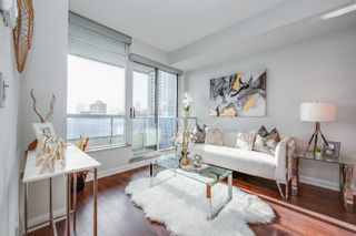 Photo 6: 1407 500 Sherbourne Street in Toronto: North St. James Town Condo for sale (Toronto C08)  : MLS®# C5088340