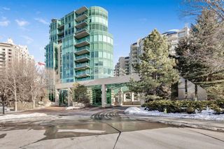 Photo 1: 303 837 2 Avenue SW in Calgary: Eau Claire Apartment for sale : MLS®# A2114969