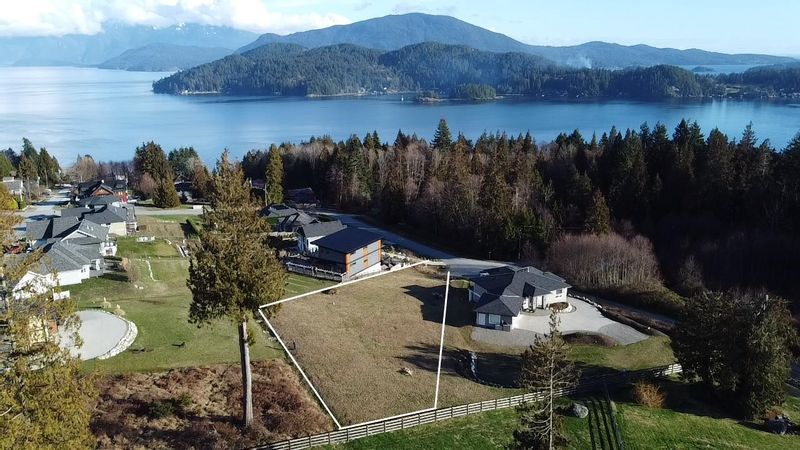 FEATURED LISTING: Lot 21 COURTNEY Road Gibsons