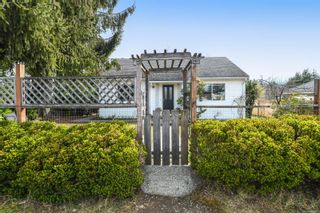 Photo 1: 2771 ULVERSTON Ave in Cumberland: CV Cumberland House for sale (Comox Valley)  : MLS®# 871497