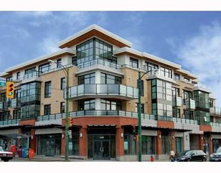 Main Photo: 201 2020 ALMA Street in Vancouver: Kitsilano Condo for sale (Vancouver West)  : MLS®# V822231