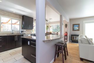 Photo 13: 3223 Sedgwick Dr in Colwood: Co Triangle House for sale : MLS®# 896980