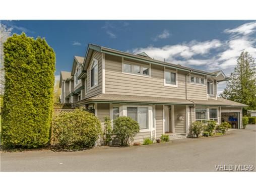 Main Photo: 23 4619 Elk Lake Dr in VICTORIA: SW Royal Oak Row/Townhouse for sale (Saanich West)  : MLS®# 698970