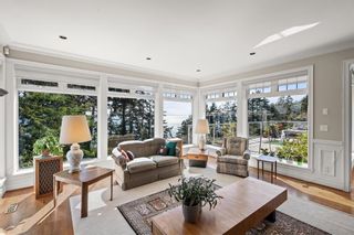 Photo 9: 14140 MARINE Drive: White Rock House for sale in "White Rock" (South Surrey White Rock)  : MLS®# R2746255