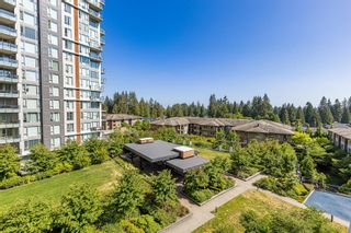 Photo 13: 602 3096 WINDSOR Gate in Coquitlam: New Horizons Condo for sale in "MANTYLA" : MLS®# R2782469