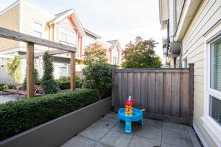 Photo 11: 4897 47A Avenue in Ladner: Ladner Elementary Townhouse for sale in "Village Walk" : MLS®# R2843810