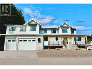 Photo 1: 2070 Fisher Road in Kelowna: House for sale : MLS®# 10284115