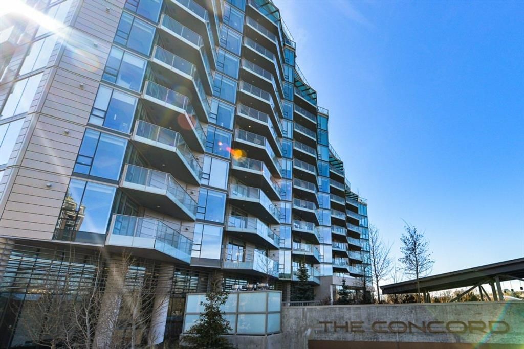 Main Photo: 706 738 1 Avenue SW in Calgary: Eau Claire Apartment for sale : MLS®# A1188794