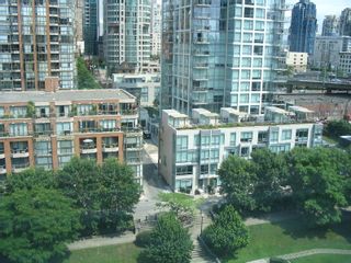 Photo 13: 1408 1500 HORNBY Street in Vancouver: False Creek North Condo for sale in "888 BEACH" (Vancouver West)  : MLS®# V720670