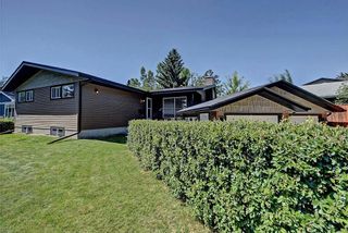 Photo 1: 6203 LEWIS Drive SW in Calgary: Lakeview House for sale : MLS®# C4128668