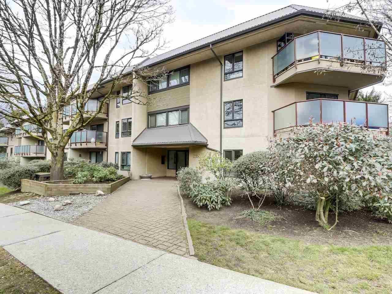 Main Photo: 407 2150 BRUNSWICK Street in Vancouver: Mount Pleasant VE Condo for sale in "Mt. Pleasant Place" (Vancouver East)  : MLS®# R2622686