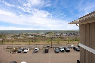 Photo 3: 403 248A Grosbeak Way: Fort McMurray Apartment for sale : MLS®# A2048670