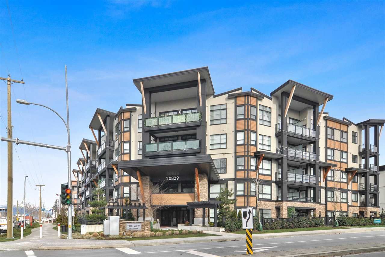 Main Photo: 507 20829 77A Avenue in Langley: Willoughby Heights Condo for sale in "The WEX" : MLS®# R2592940