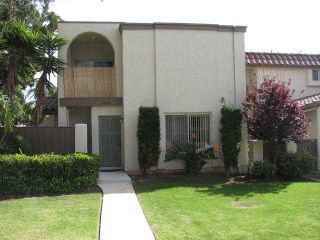 Photo 1: CLAIREMONT Townhouse for sale : 2 bedrooms : 4020 Mount Acadia Boulevard in San Diego