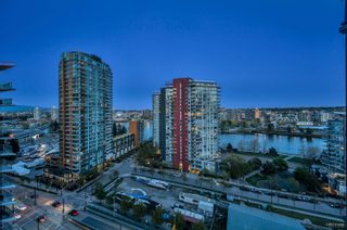 Photo 4: 1808 68 SMITHE Street in Vancouver: Downtown VW Condo for sale in "THE ONE PACIFIC" (Vancouver West)  : MLS®# R2772601