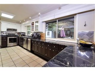 Photo 10: 4239 Lynnfield Cres in VICTORIA: SE Mt Doug House for sale (Saanich East)  : MLS®# 719912