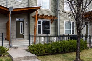 Photo 3: 149 Chapalina Square SE in Calgary: Chaparral Row/Townhouse for sale : MLS®# A1215615