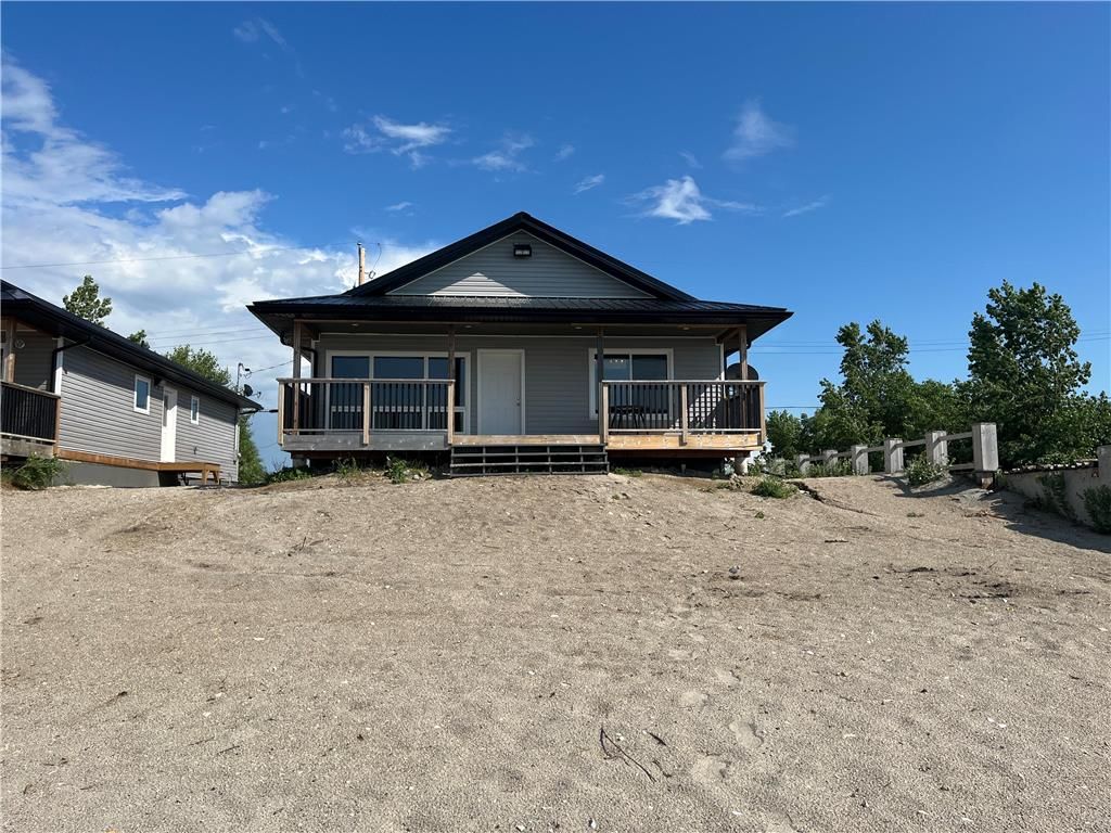 Main Photo: 742 VENICE Road South in St Laurent: Twin Lake Beach Residential for sale (R19)  : MLS®# 202318075