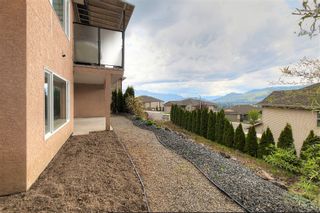 Photo 4: 3077 Stoneridge Drive in West Kelowna: Smith Creek House for sale (Central Okanagan)  : MLS®# 10138371