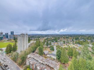 Photo 17: 1906 13359 OLD YALE Road in Surrey: Whalley Condo for sale in "THE HOLLAND" (North Surrey)  : MLS®# R2852732