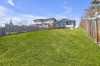 Photo 10: A and B 4506 70 Street NW in Calgary: Bowness Full Duplex for sale : MLS®# A2132079