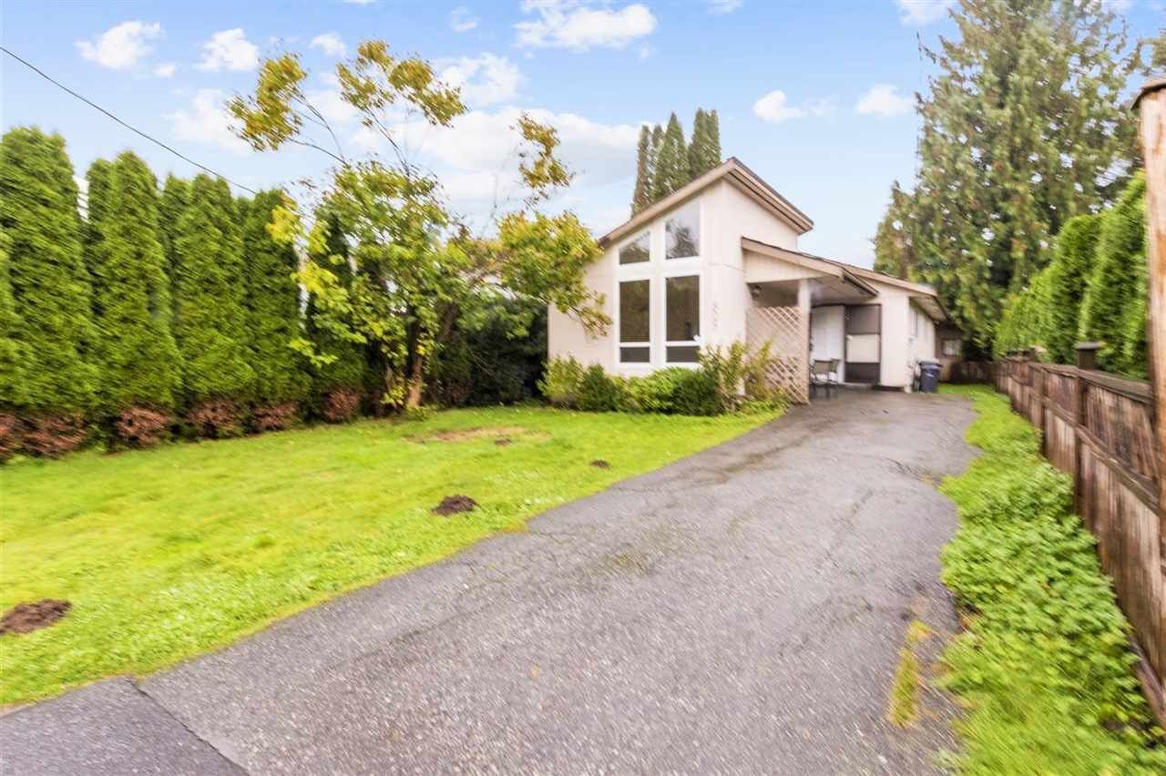 Main Photo: 805 GREENE Street in Coquitlam: Meadow Brook House for sale : MLS®# R2513722