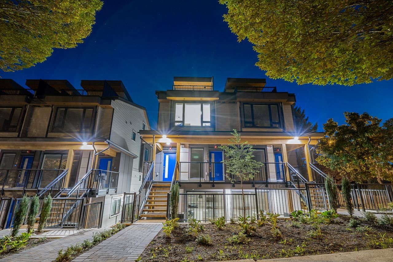 Main Photo: 4750 DUCHESS STREET in Vancouver: Collingwood VE Townhouse for sale (Vancouver East)  : MLS®# R2616504