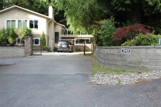 Photo 3: 1955 AUSTIN Avenue in Coquitlam: Central Coquitlam House for sale : MLS®# R2492713