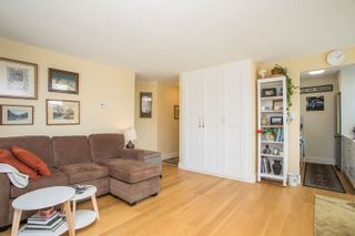 Photo 5: 402 2165 W 40TH Avenue in Vancouver: Kerrisdale Condo for sale in "THE VERONICA" (Vancouver West)  : MLS®# R2811710