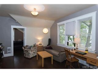 Photo 9: 2440 Quadra St in VICTORIA: Vi Central Park Quadruplex for sale (Victoria)  : MLS®# 735330