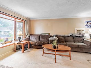 Photo 5: 5 Pine Street in Ajax: Central House (Bungalow) for sale : MLS®# E8340980