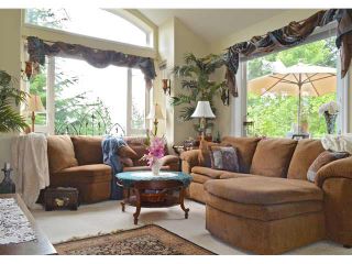 Photo 3: 206 3280 PLATEAU Boulevard in Coquitlam: Westwood Plateau Condo for sale in "THE CAMELBACK" : MLS®# V1082866