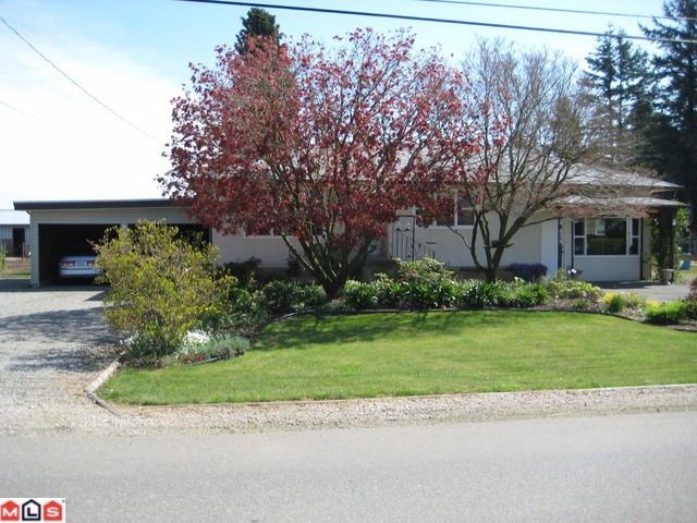 Main Photo: 858 COLUMBIA Street in Abbotsford: Poplar House for sale